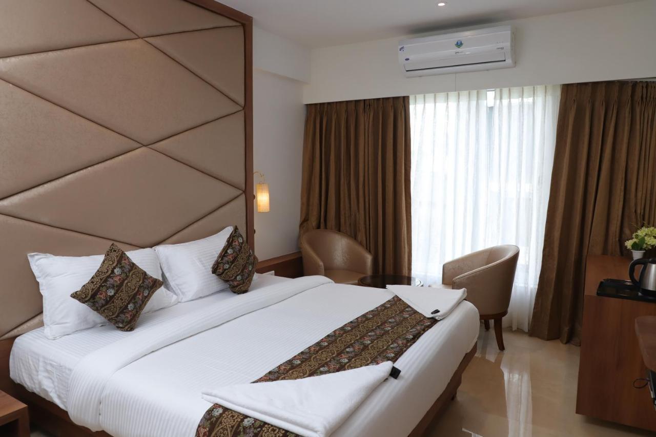 Shikin Hotels Navi Mumbai Exteriör bild